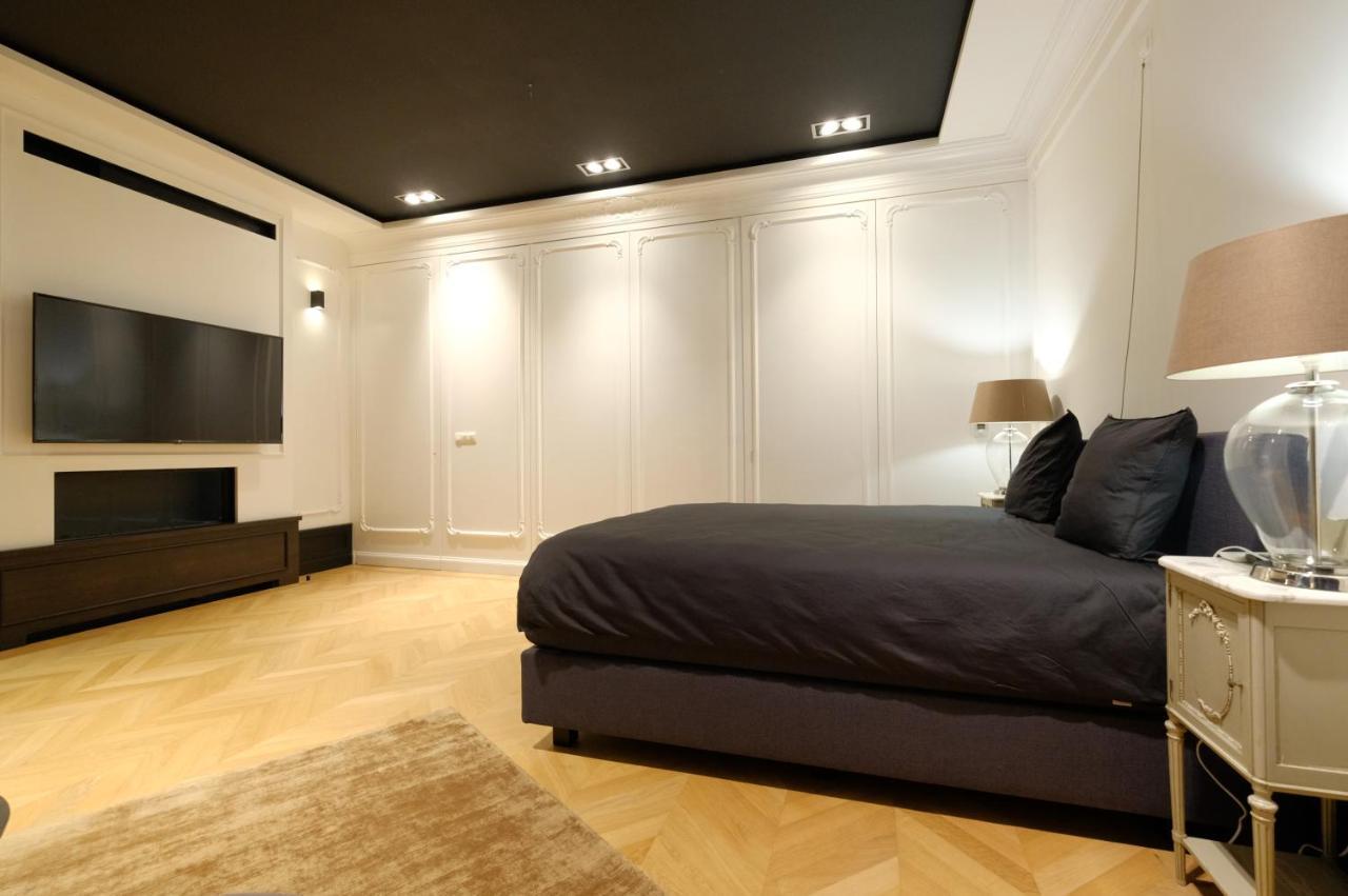 Suite La Duchesse Et Parking Prive Gratuit Mons  Exterior foto