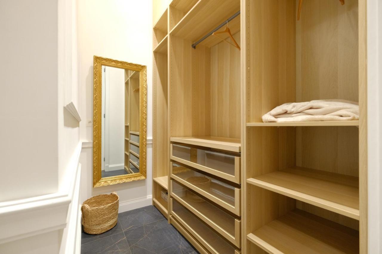 Suite La Duchesse Et Parking Prive Gratuit Mons  Exterior foto